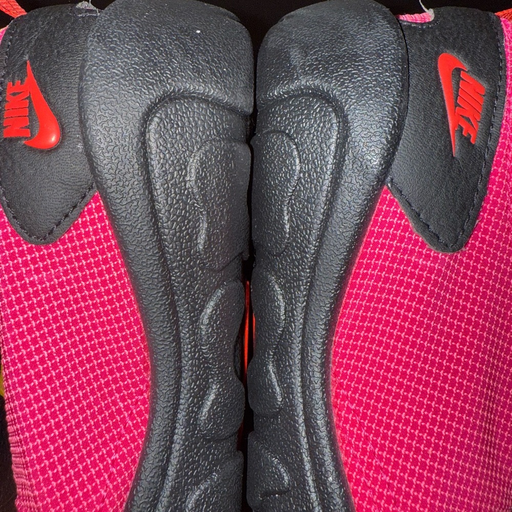Size 9 Nike Turf Hyper Pink Orange Black Womens Water Aqua Shoes New Slip-On - Picture 10 of 12